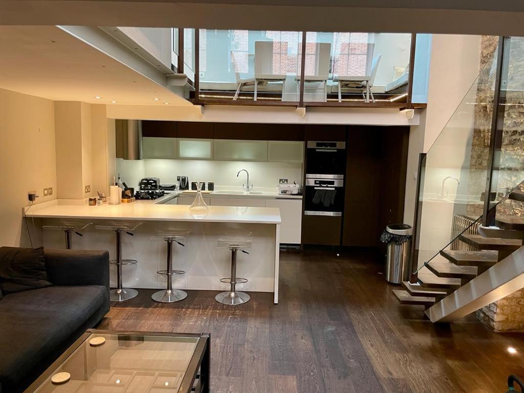 4 Floor Apartment In Covent Garden London Eksteriør billede